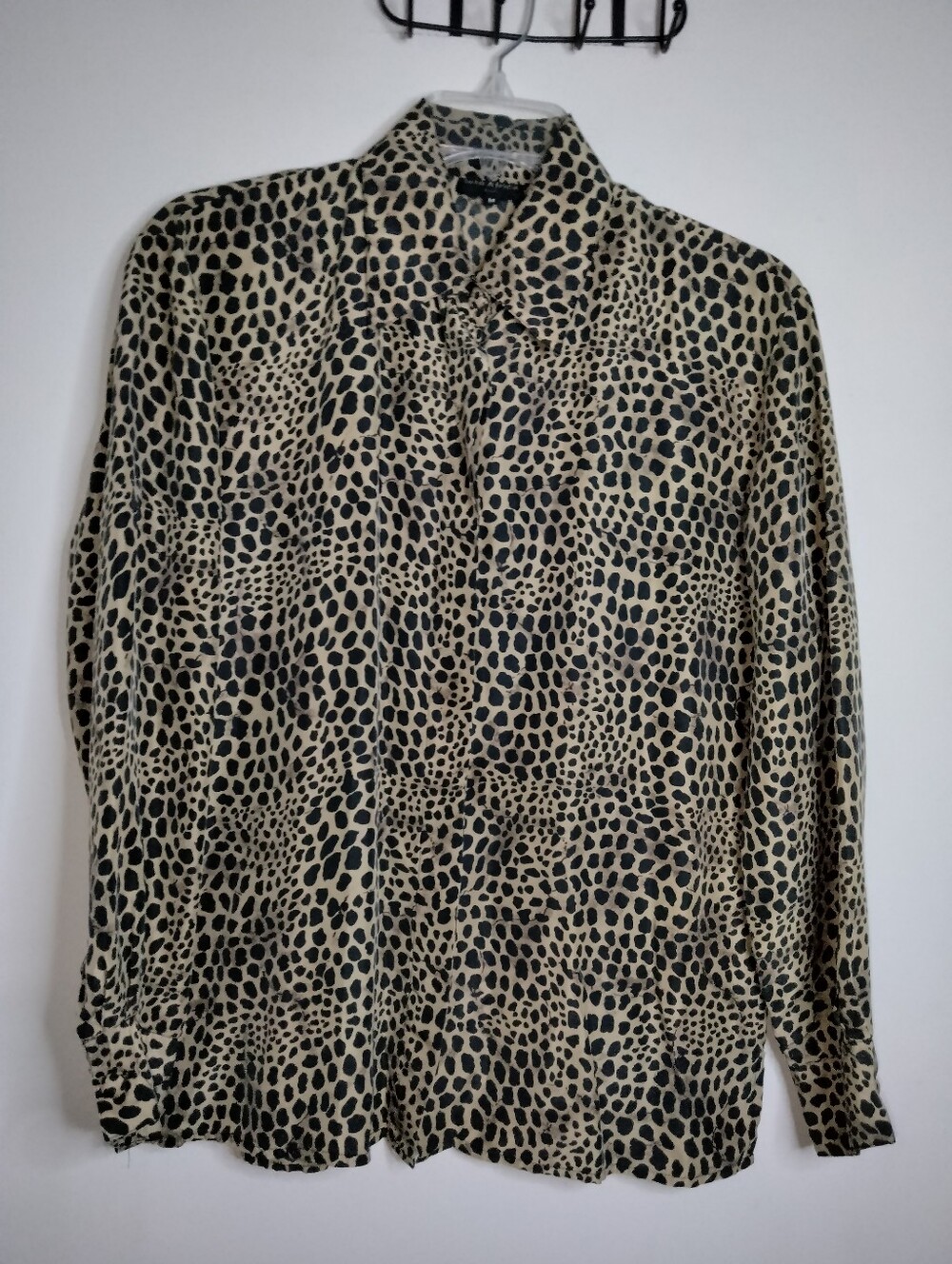 Into Africa (Size M) Black & Tan Leopard Print 100% Silk Button-Down LS Shirt